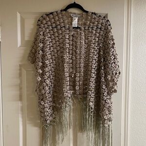 Elegant Floral Fringe Shawl